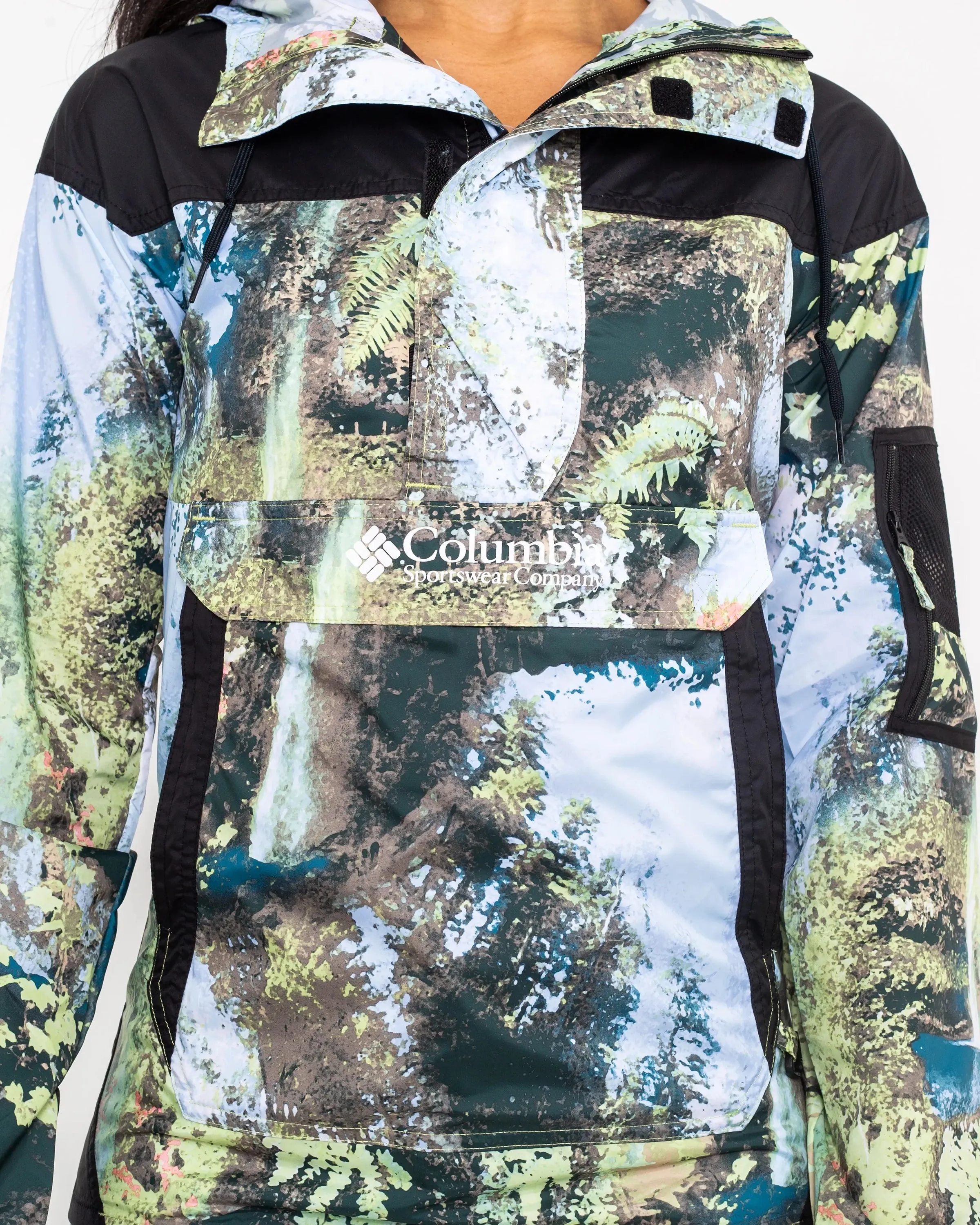 Challenger Windbreaker Jacket in Napa Green, Chasing Falls & Black