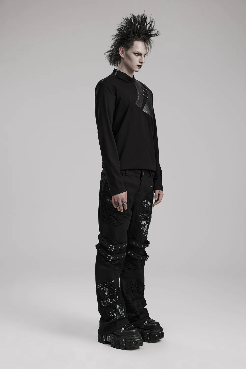 Edgy Male Metal Accented Long Sleeves Sweatshirt