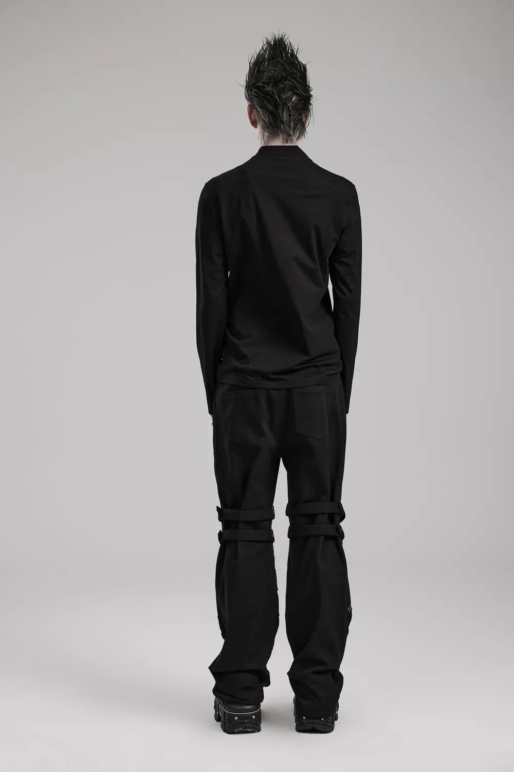 Edgy Male Metal Accented Long Sleeves Sweatshirt