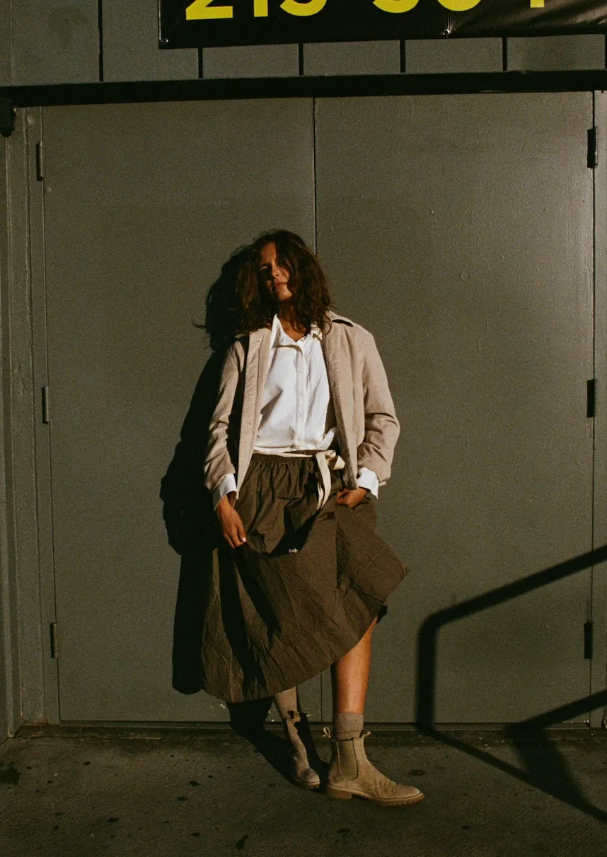 KHAKI TECH SKIRT