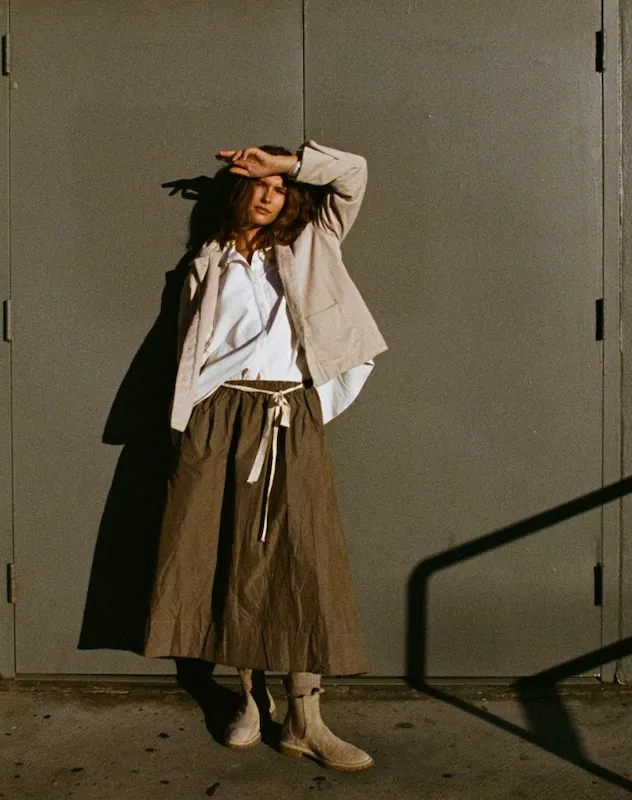KHAKI TECH SKIRT