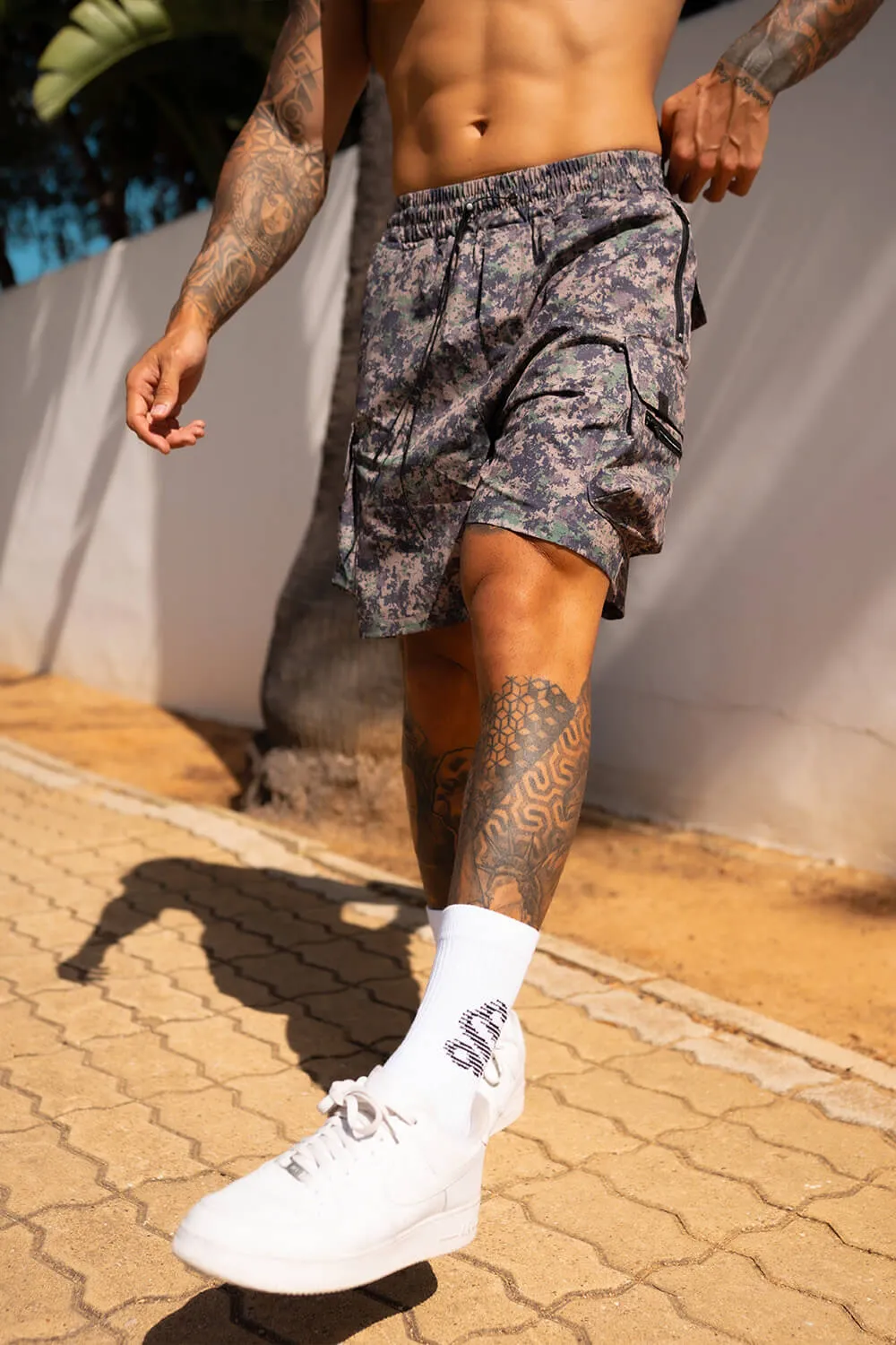 Raptor Cargo Shorts - Digital Camo