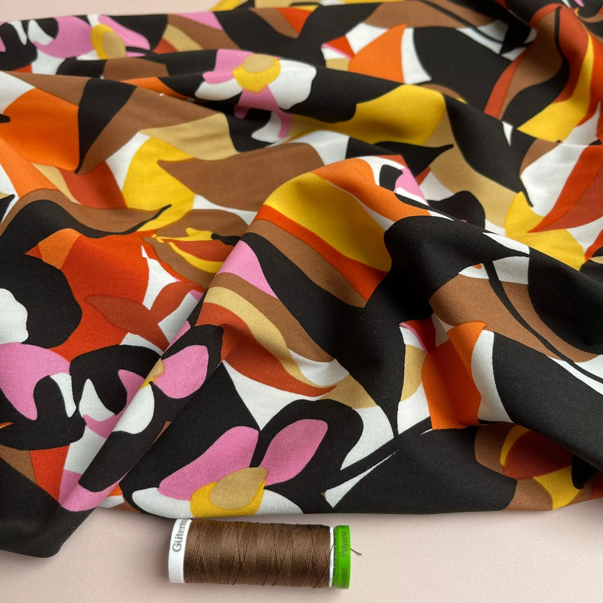 REMNANT 2.9 Metres - Graphic Abstract Floral Brown Stretch Viscose Poplin Fabric
