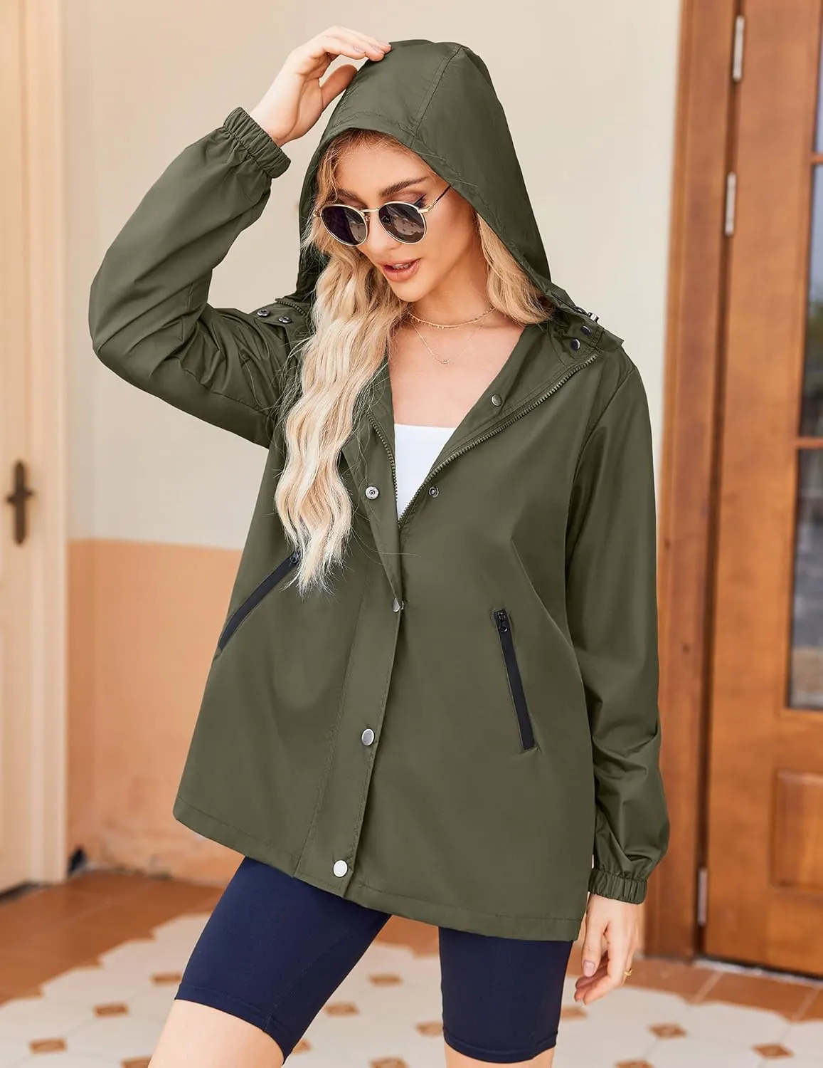Zeagoo Rain Jacket Women Lightweight Waterproof Hooded Zip Raincoat